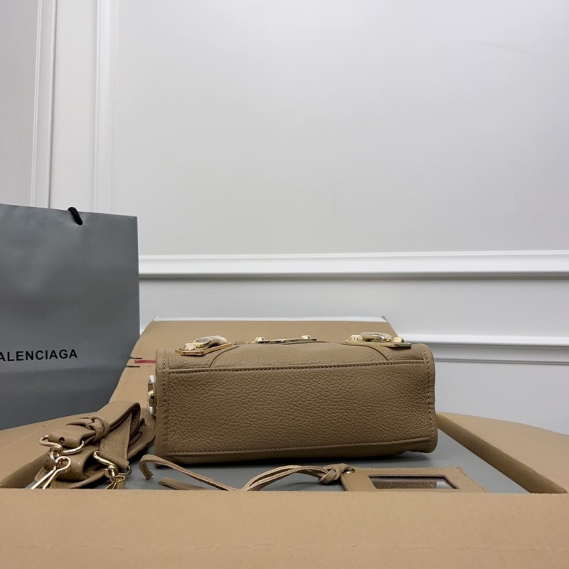 Ba1en*iaga classic city bags